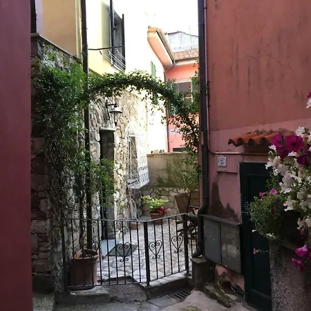 Da Cleo ...nell'incanto Del Borgo Con Vista Mare Holiday home Vezzano Ligure