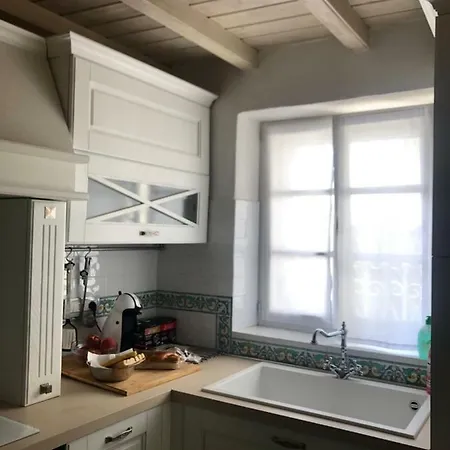 Holiday home Da Cleo ...nell'incanto Del Borgo Con Vista Mare