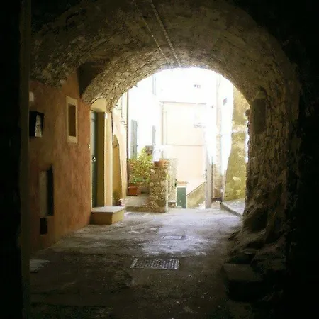 Da Cleo ...nell'incanto Del Borgo Con Vista Mare * Vezzano Ligure